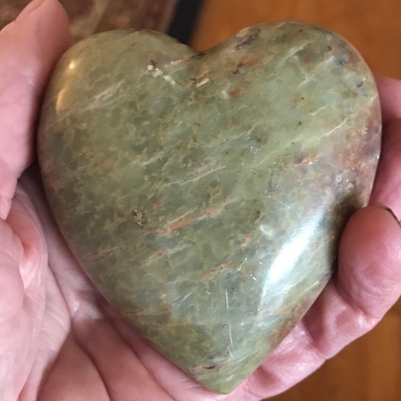 Creative Co-Op Other - Soapstone heart shaped paperweight